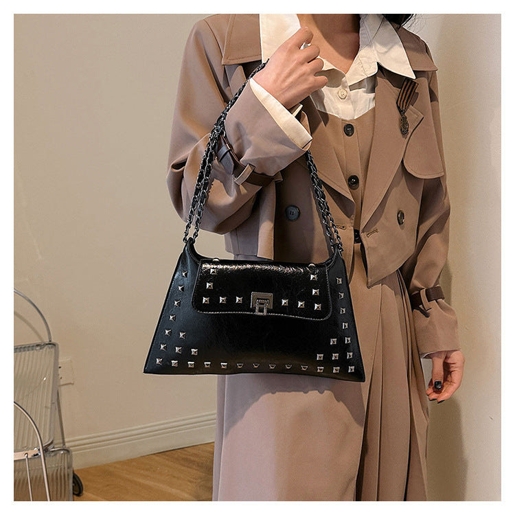 Women's Faux Leather Rivet Chain Crossbody Bag